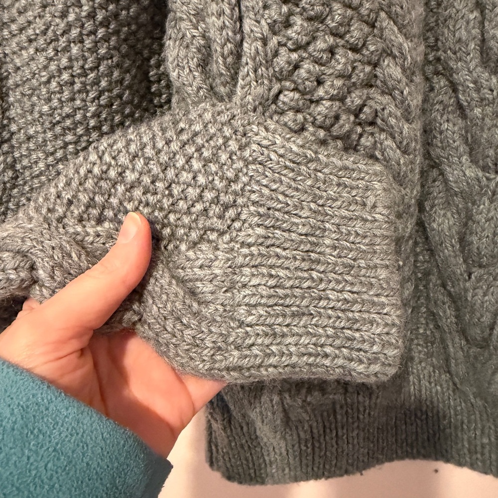 ADAM Adam Lippes 100% merino wool chunky gray cable sweater size small - Picture 4 of 5